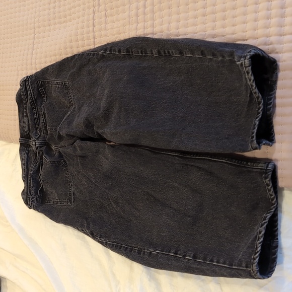 Abercrombie & Fitch women Dark Grey/Black Relaxed Jeans - Picture 3 of 6